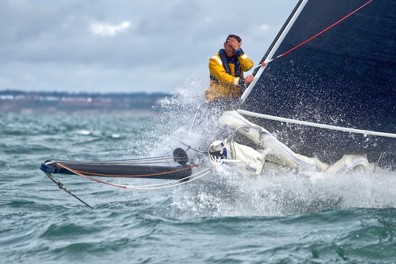 Round the Island Race - photo © Tom Hicks / www.solentaction.com