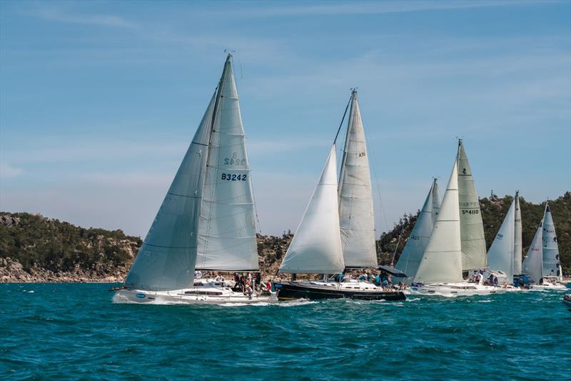 Dreamtime Solutions led the Division 3 pack - 2025 SeaLink Magnetic Island Race Week - photo © Revolution Productions