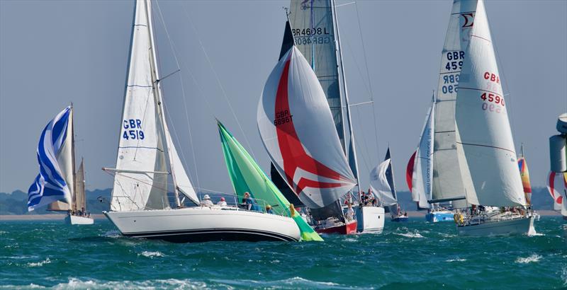 Round the Island Race 2026 - photo © Tom Hicks / www.solentaction.com