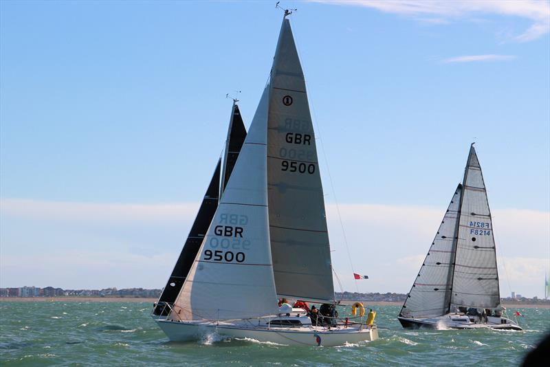 Hamble Winter Series week 3 - photo © Mike James