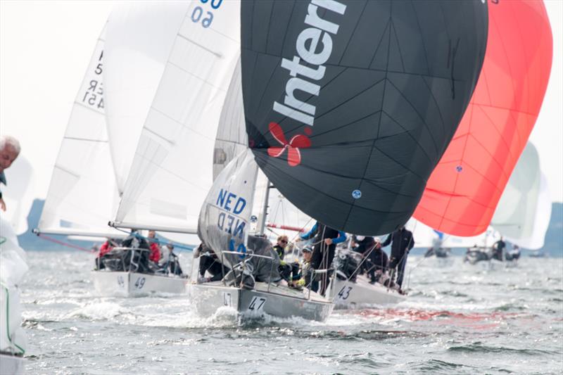 J/24 Worlds day 5 at Boltenhagen, Germany photo copyright Pepe Hartmann / J/24 worlds taken at Norddeutscher Regatta Verein and featuring the J/24 class