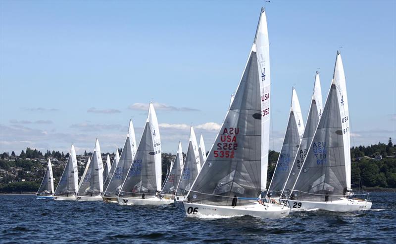 Seattle J/24s racing photo copyright Jan Anderson taken at Corinthian Yacht Club of Seattle and featuring the J/24 class