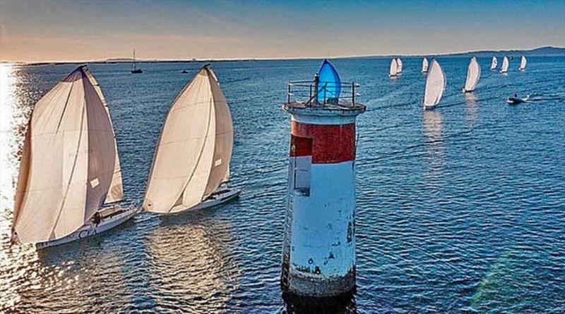 A coastal race every day to say goodbye to the day photo copyright María Muiña taken at  and featuring the J70 class