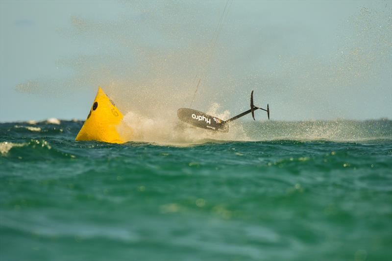 Théo de Ramecourt mid-crash  - photo © Santiagro Grimm