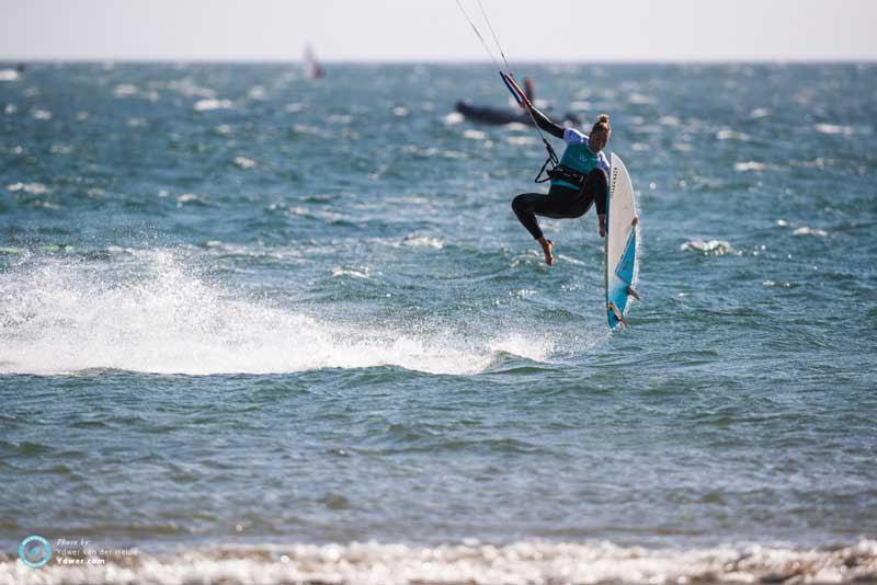 Jalou gets foot loose photo copyright Ydwer van der Heide taken at  and featuring the Kiteboarding class