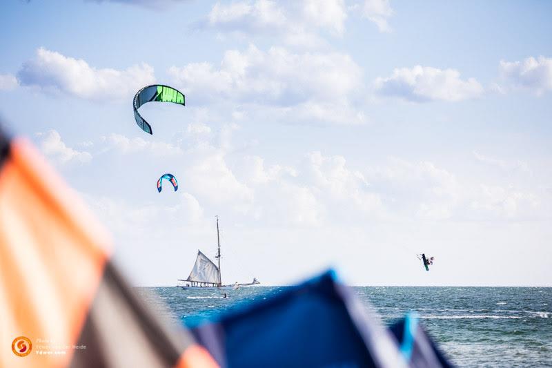 Jesse Richman going at full bore as usual - photo © Ydwer van der Heide