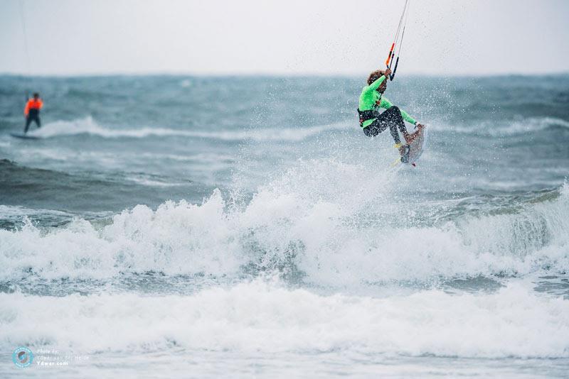Kicking off day four and the single eliminations - 2018 GKA Kite-Surf World Tour Torquay - Day 4 photo copyright Ydwer van der Heide taken at  and featuring the Kiteboarding class