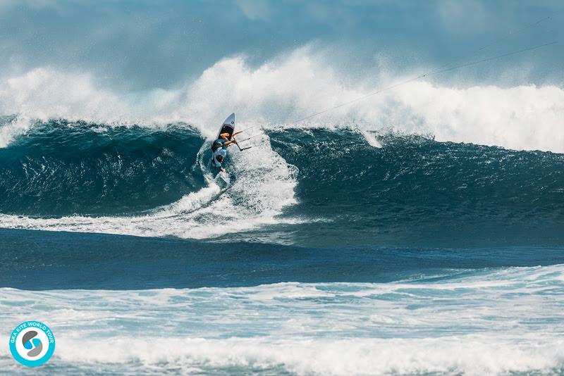 Timing, positioning, awareness... and stamina - 2019 GKA Kite World Cup Mauritius photo copyright Ydwer van der Heide taken at  and featuring the Kiteboarding class