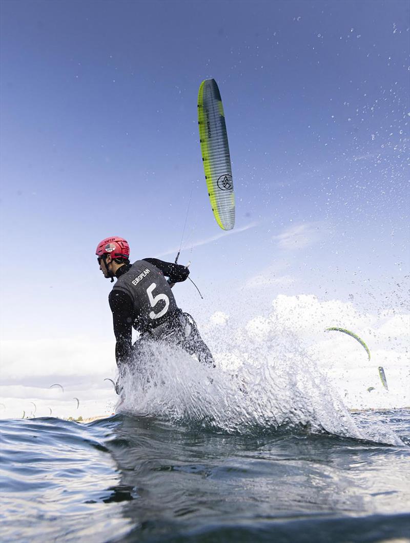 Noah Runciman of the USA, making waves in Gold Fleet - 2023 Formula Kite European Championships - photo © IKA media / Mark Lloyd