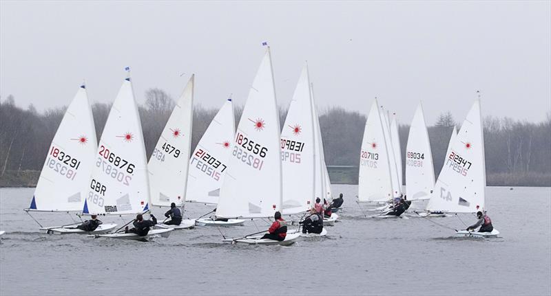 Leigh & Lowton Tipsy Icicle Series Week 2 - photo © Gerard van den Hoek
