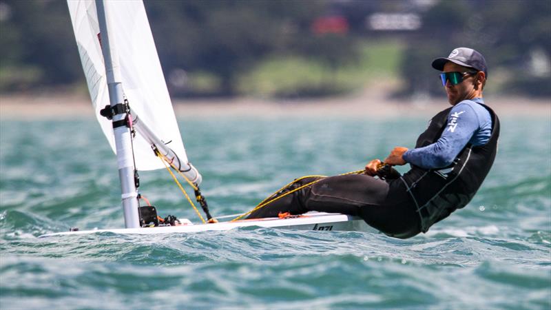 Tom Saunders - (ILCA 7) - Oceanbridge NZL Sailing Regatta - Day 4 - Takapuna BC February 20, 2022 - photo © Richard Gladwell - Sail-World.com/nz