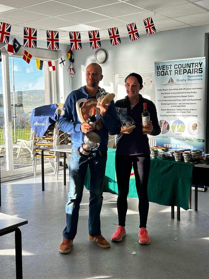 Paul Cullen and Verity Hopkins win the 2000 class Inland Championship at Bough Beech  - photo © Lou Dicker