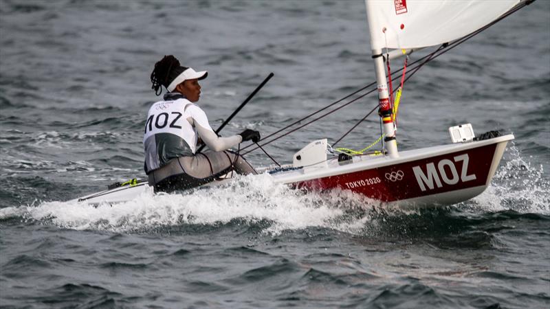 Tokyo2020 - Day 2 - July, 26, - Enoshima, Japan. Womens Laser Radial - photo © Richard Gladwell - Sail-World.com / nz