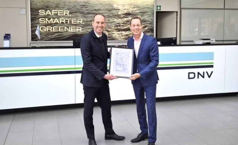 AiP Certificate Award Ceremony Left: Eric Tigelaar, Department Manager of Commercial Marine Department, Yanmar Europe; Right: Olaf Drews, Head of Engines & Pressurized Equipment, DNV Maritime - photo © Yanmar Marine