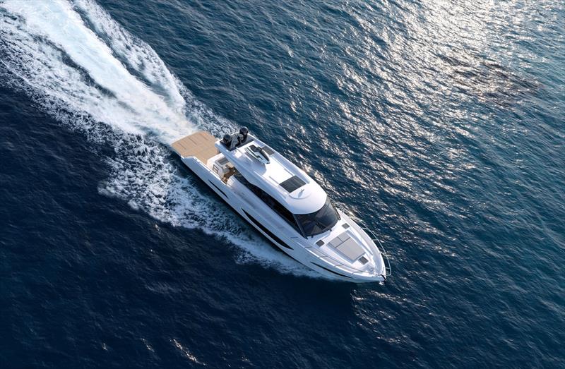 Maritimo S60 Sedan Motor Yacht - photo © Maritimo