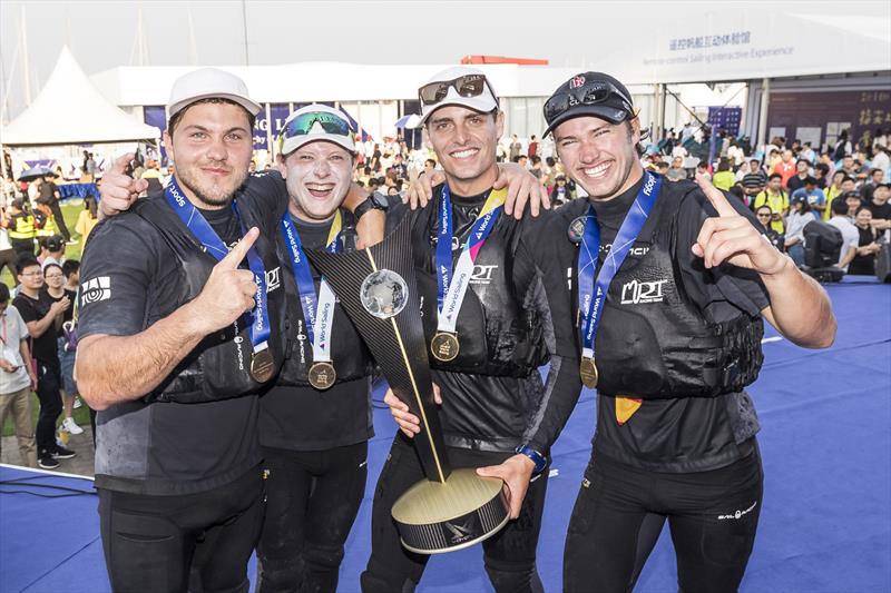 great world race cost - Ilustrasi 3