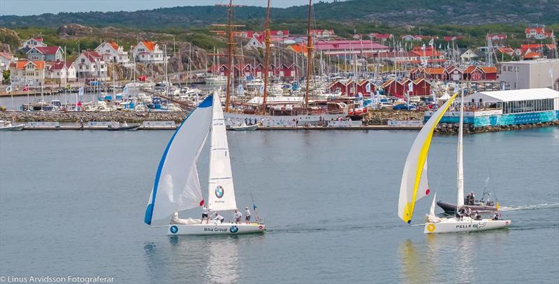 Ian Williams (GBR) and Team GAC Pindar beat Pauline Courtois and her Match in Pink by Normandie Elite Team in the Round Robin on day 1 of the Midsummer Match Cup  - photo © Linus Arvidsson