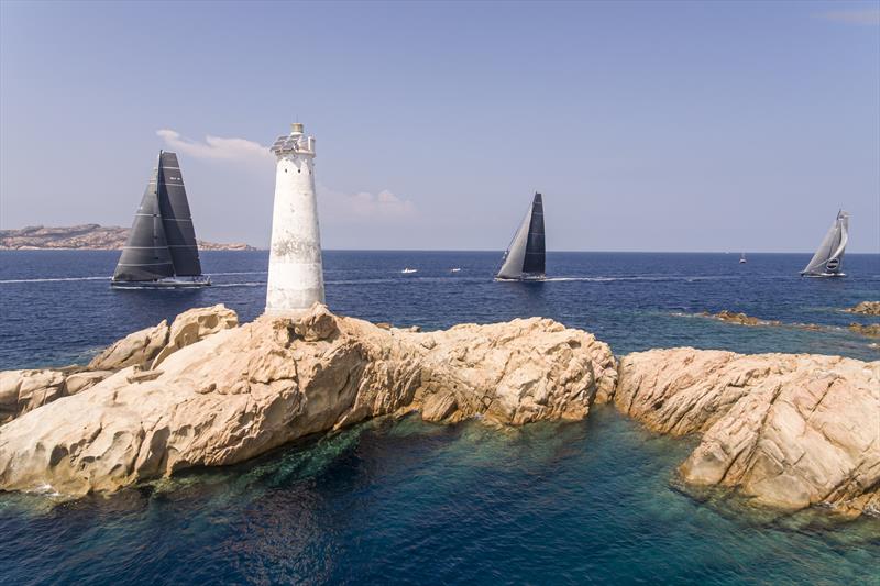 Leopard leads Highland Fling XI around Monaci on day 2 of the Maxi Yacht Rolex Cup - photo © Studio Borlenghi / International Maxi Association