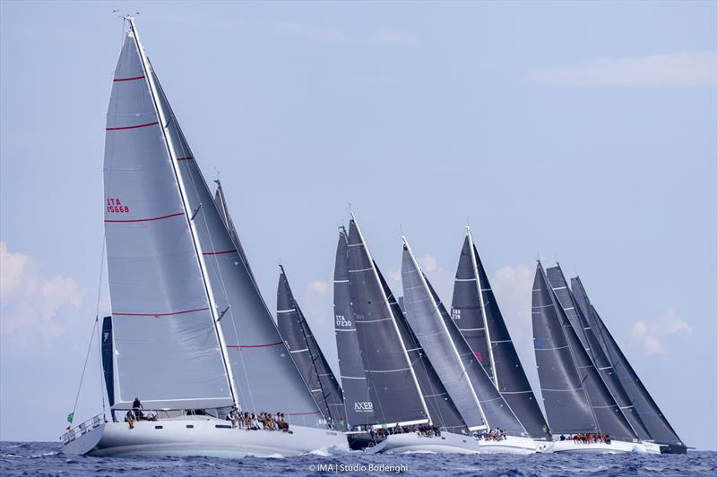 Mini Maxi start with H20 to weather on day 4 of the Maxi Yacht Rolex Cup 2021 - photo © IMA / Studio Borlenghi