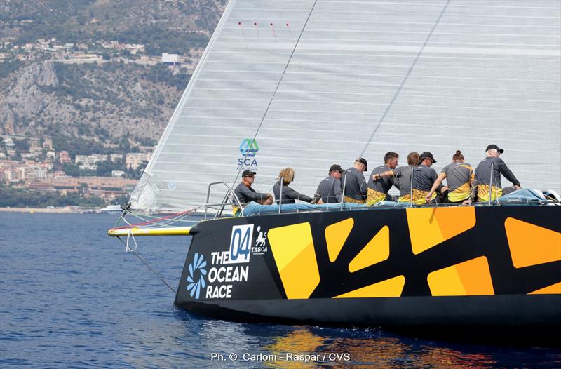 Crew stacked up on the bow of the VO65 Ambersail 2 in an effort to reduce wetted surface at the transom photo copyright Carloni - Raspar / CVS taken at Yacht Club Costa Smeralda and featuring the Maxi class