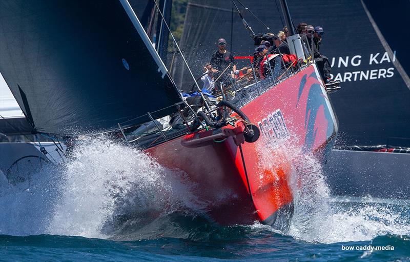 andoo Comanche crosses ahead of SHK Scallywag - photo © Bow Caddy Media