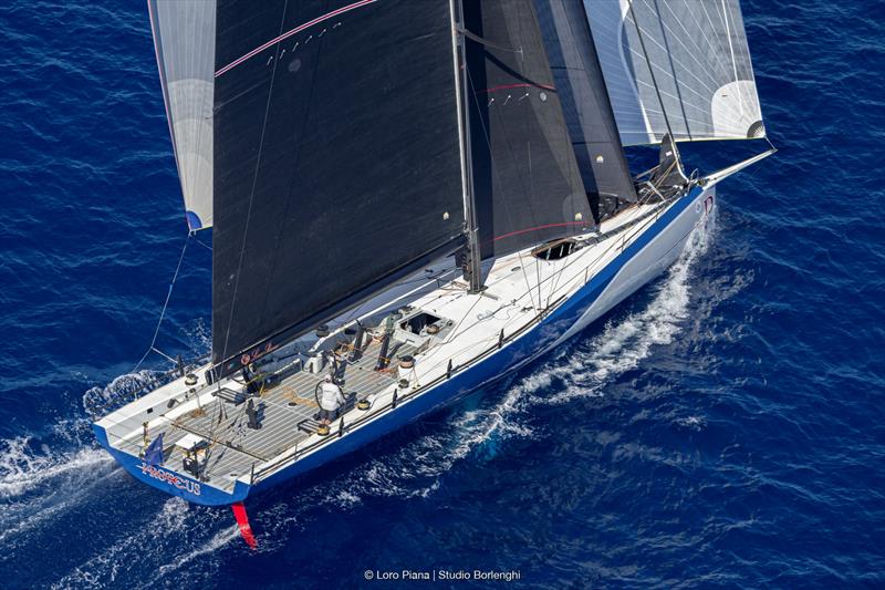 George Sakellaris on Proteus: The media chopper arrived and all the crew dived below.. - photo © Loro Piana / Studio Borlenghi