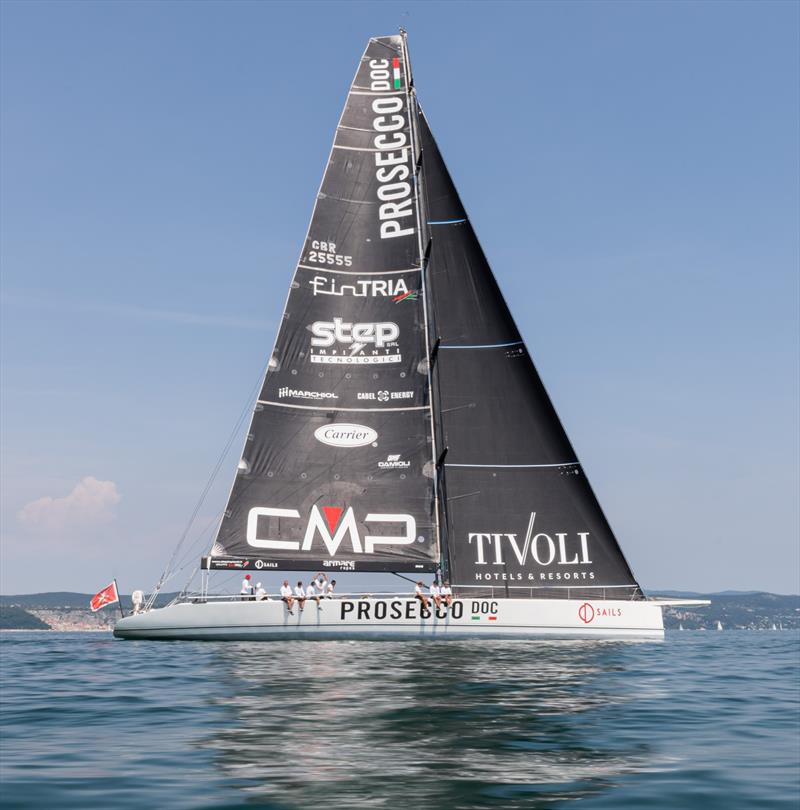 90ft Prosecco Doc Shockwave³ - photo © Alessandro Suggi Liverani