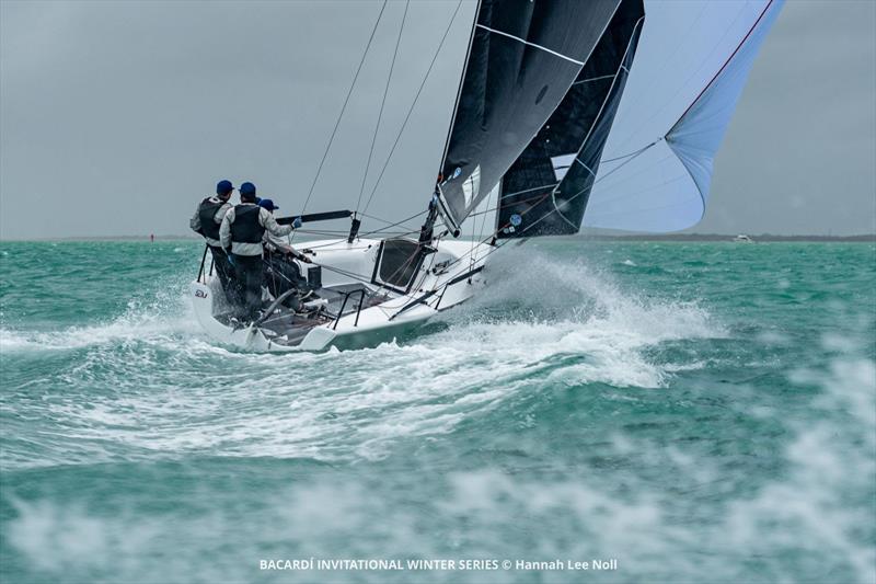 Bacardi Winter Series Event 1: : ‘Dark Energy' hurtles downwind with Laura Grondin / Taylor Canfield / Federico Michetti / Ian Liberty / Mark Ivey - photo © Hannah Lee Noll
