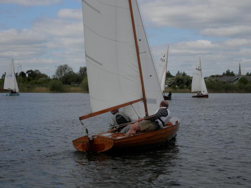 Vintage Merlins race in the DeMay series at Hunts Sailing Club