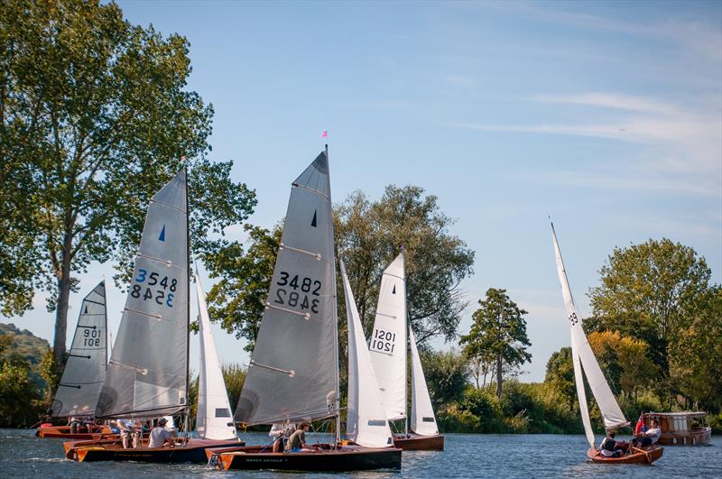 Merlin Rocket Silver Tiller event at Upper Thames - photo © Tom Percival Stein