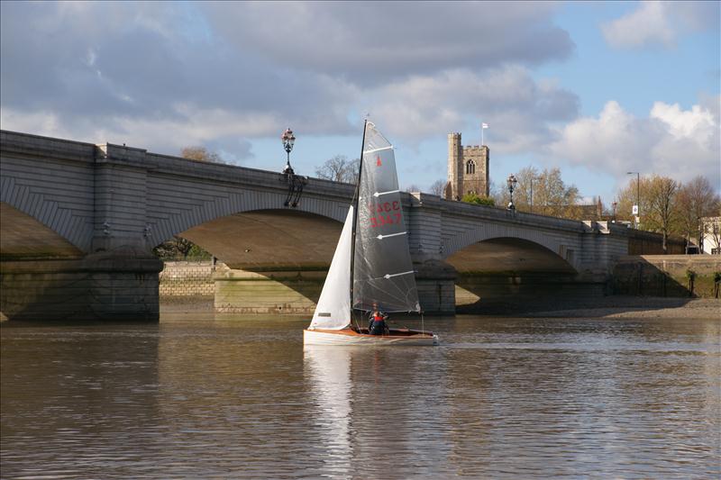 Down River Race from Putney  photo copyright Mike Stephens taken at Ranelagh Sailing Club and featuring the Merlin Rocket class