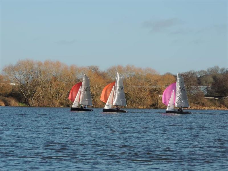 Fishers Green Icicle Race 2022 photo copyright Kevin O'Brien & Keith Fielden  taken at Fishers Green Sailing Club and featuring the Merlin Rocket class