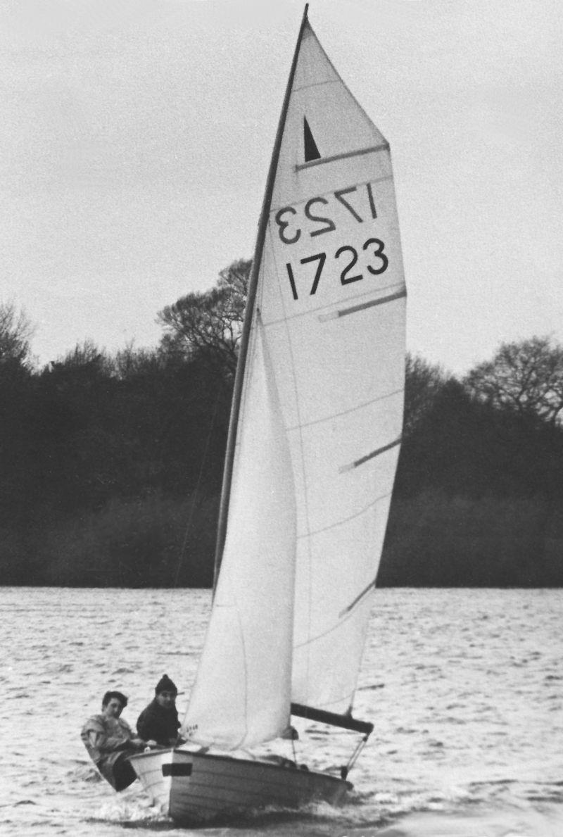 This 'March Hare' is the Merlin of that name - the mast is classic Mike Jackson, home-made and spreader free, but the really radical move here is in the main, where Mike has pushed out the roach to create a quadrilateral shape - photo © M. Jackson