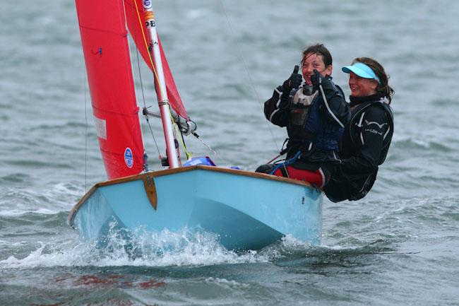 Fun all round at Parkstone Youth Week 2009 photo copyright David Harding / www.sailingscenes.co.uk taken at Parkstone Yacht Club and featuring the Mirror class