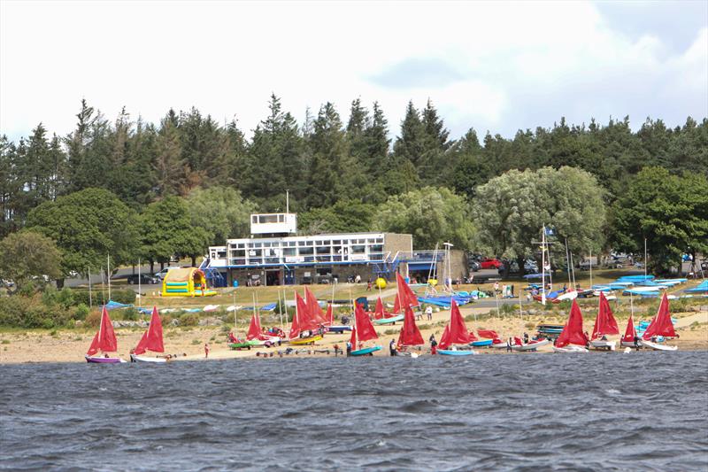 Mirror Nationals at Derwent Reservoir photo copyright David Shilling taken at Derwent Reservoir Sailing Club and featuring the Mirror class