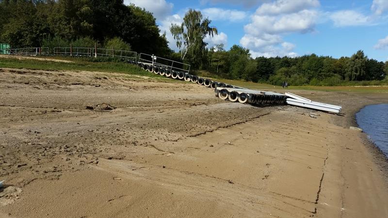 Someone pulled the plug out at Staunton Harold photo copyright Simon Foskett taken at Staunton Harold Sailing Club