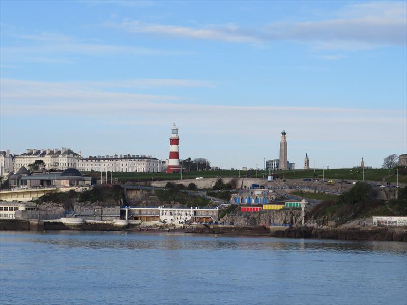 Plymouth Hoe - photo © Nicola Davies