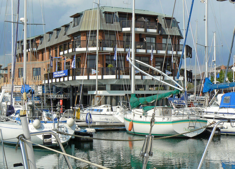 Ford yacht club menu #9