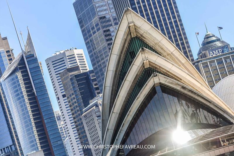 Sydney reflection - photo © Christophe Favreau