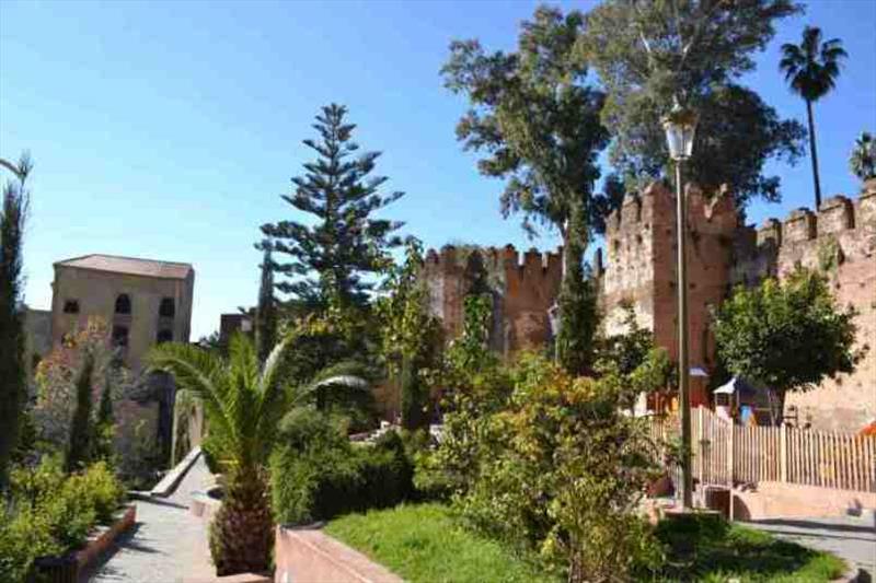 In the shady main square of Place Outa el Hammam is the red-walled Kasbah, a 15th-century fortress and dungeon - photo © SV Red Roo