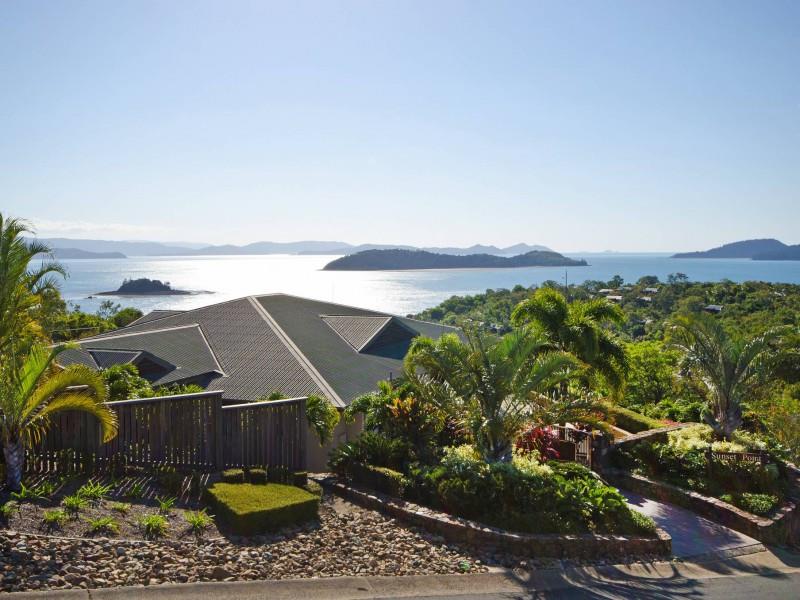 Sunset Point photo copyright Whitsunday Holidays taken at Hamilton Island Yacht Club