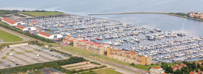 Marina Port Zélande - photo © Robert Deaves