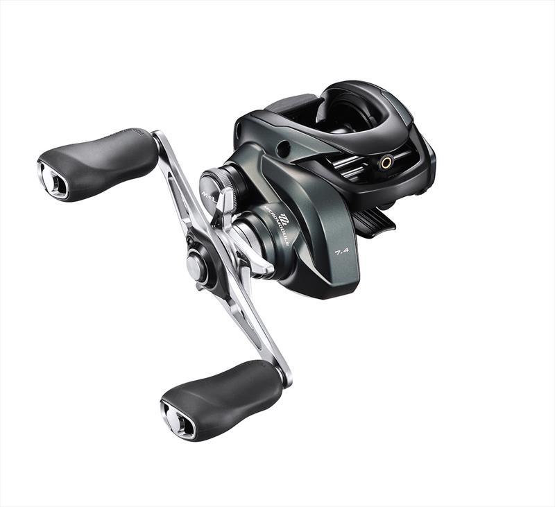 Shimano Curado 150 MGL - photo © Shimano