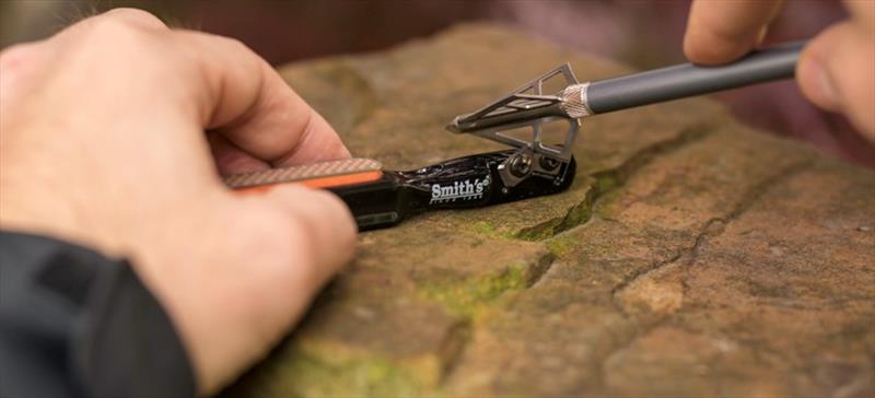 Smith's knives - photo © Smith's Products