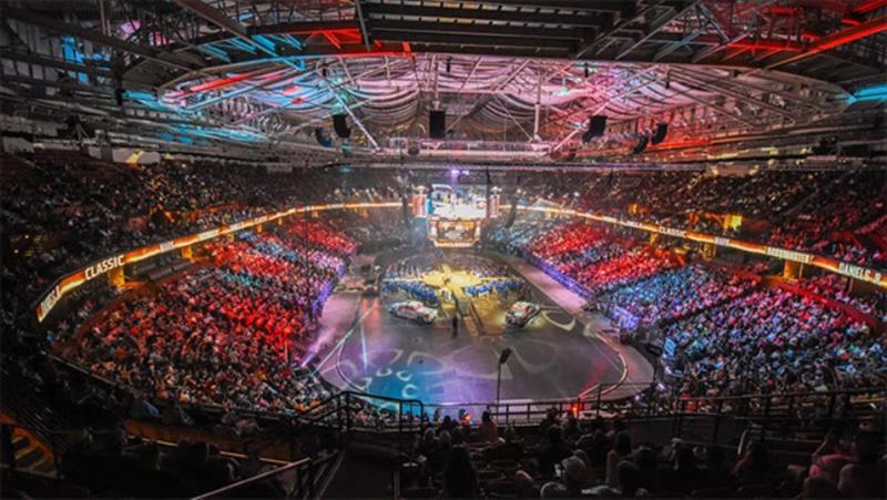 Large national events are a huge economic boost to communities. (Bassmaster Classic weigh-in image courtesy of BASS.) - photo © BASS