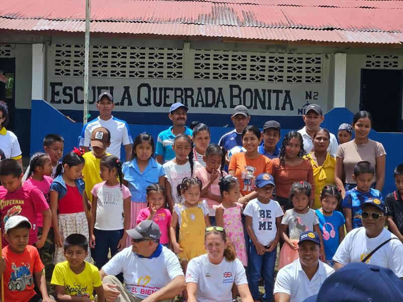 Jasmine is supported by Rotary International. The local Rotary club rotaryclubcristobalcolon have been collecting backpacks, books, toys and treats to give to children in remote jungle schools - photo © Jasmine Harrison Team / MGR2025