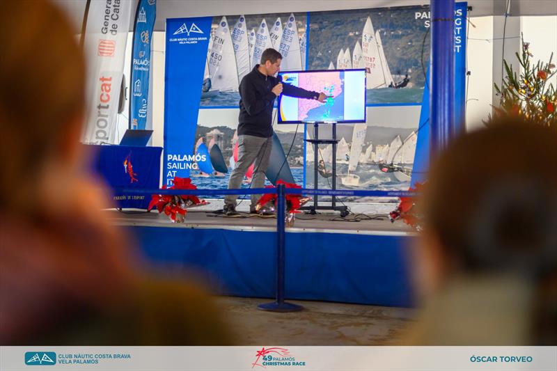 Enric Agud delivering the weather forecast - 49th Palamós Christmas Race Day 2 - photo © Oscar Torveo