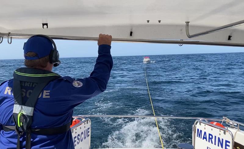 Volunteers on board Bermagui 30 perform an assist offshore - photo © Marine Rescue NSW