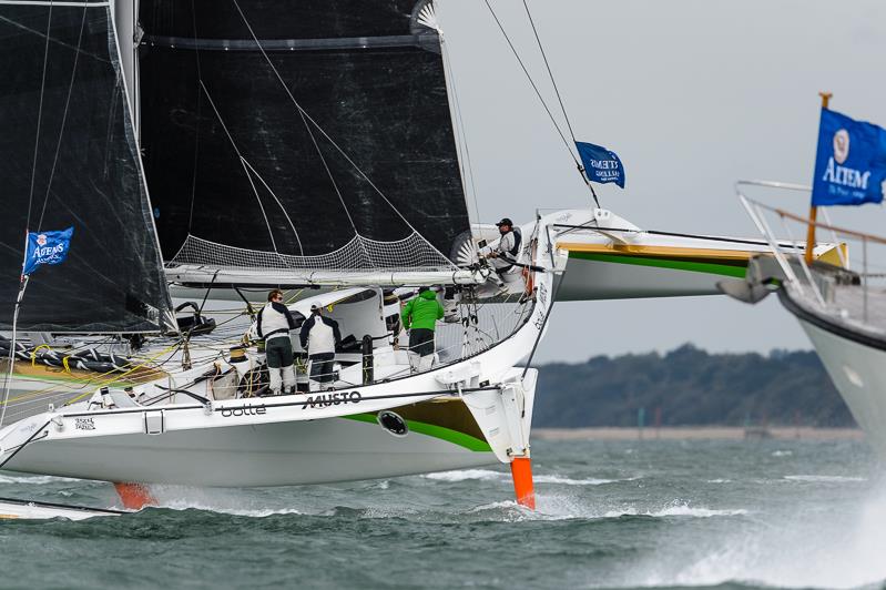 Artemis Challenge on day 6 at Aberdeen Asset Management Cowes Week photo copyright Sam Kurtul / www.worldofthelens.co.uk taken at Cowes Combined Clubs and featuring the MOD70 class