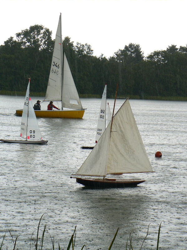 frensham pond model yacht club